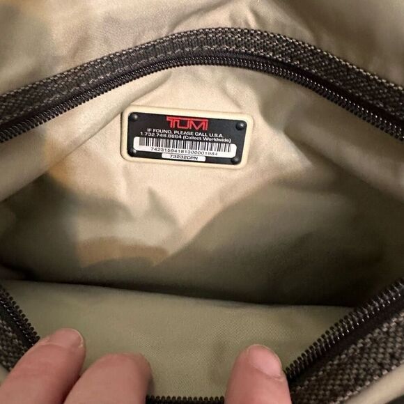 Tumi Georgetown Forrest Briefcase Laptop Bag - Picture 13 of 16